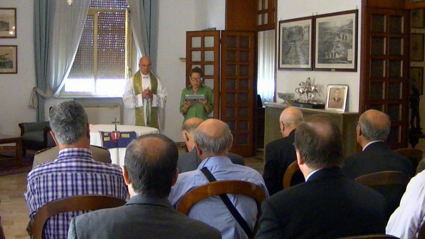 2° raduno a Salerno dal 28 al 29 settembre 2012 - foto...038 -partecipiamo alla Santa Messa